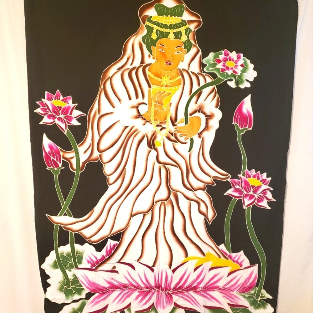 Hindu Balinese scarf or sarong Very beautiful Wall decor too size 45 x 67